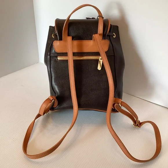 Valentina Drawstring Convertible Backpack in Deep Brown Leather #4408 NWT $248 - Picture 3 of 5